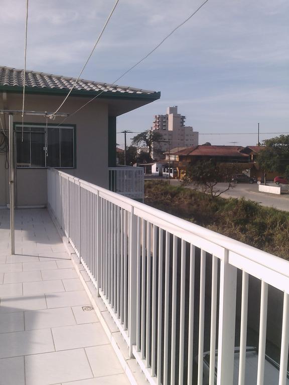 Residencial Juliana Appartement Penha  Buitenkant foto